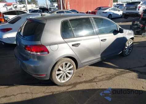 2014 Volkswagen Golf 2.0L Tdi z USA, uszkodzony, nr VIN WVWNM7AJ6EW006349